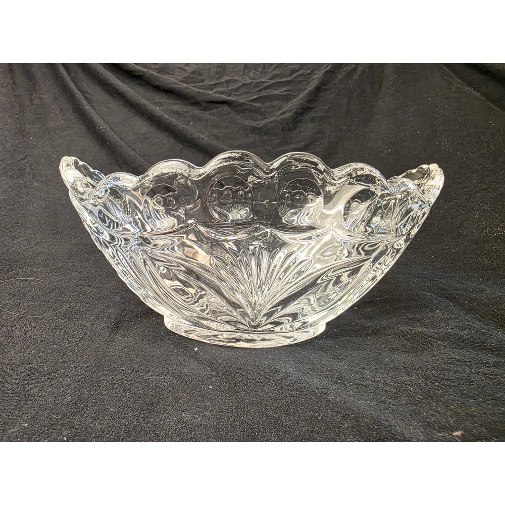 Vintage Clear Pressed Glass Oval‎ Bowl Scalloped Edge Star Fan Pattern 8 Inch